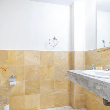 Apartment Finally Altos 4